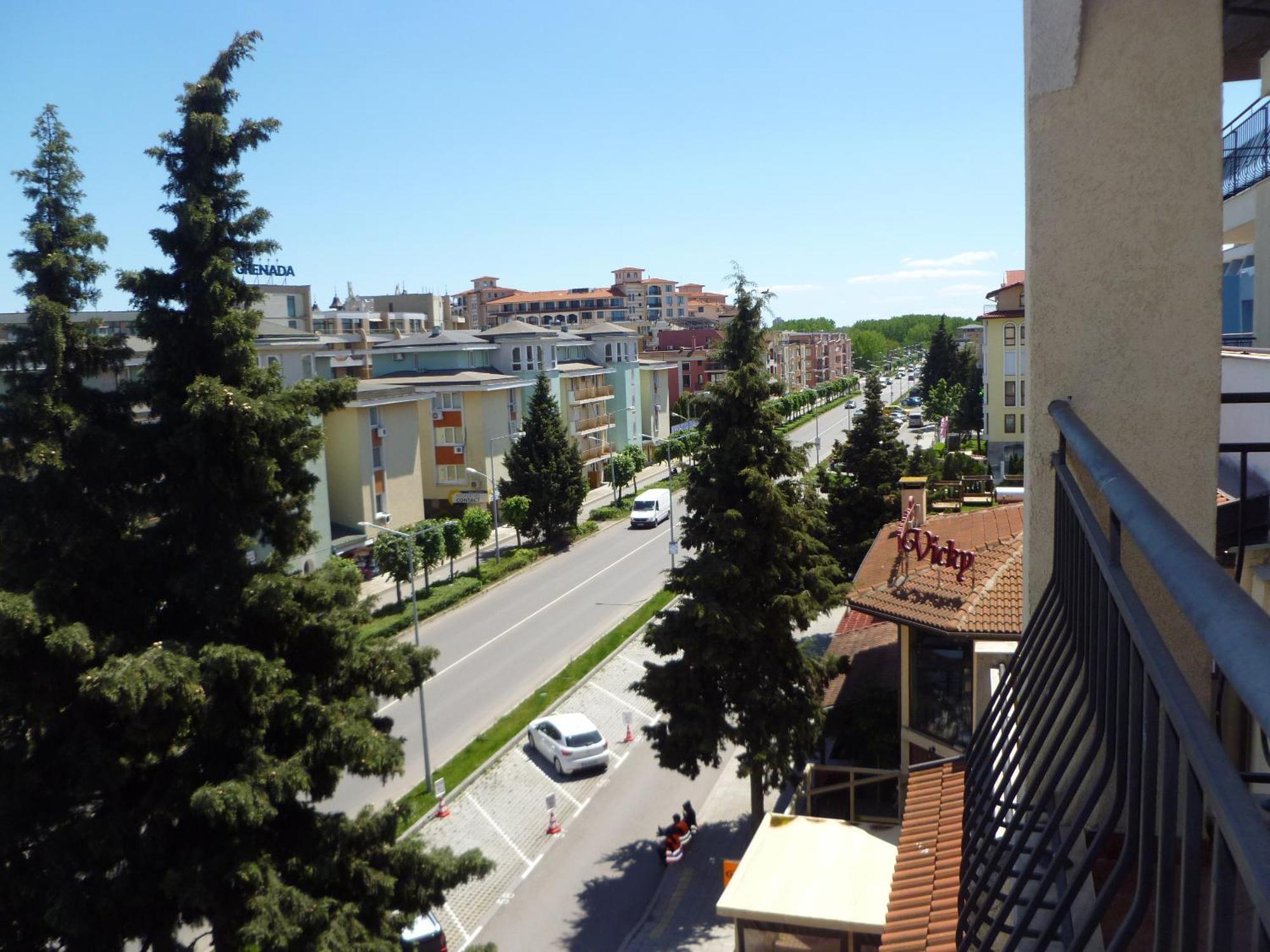 Aparthotel Rose Village 2*