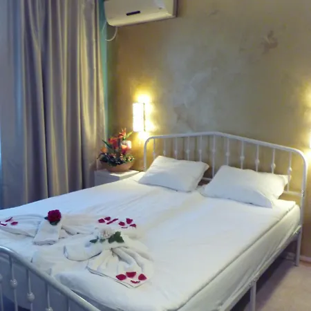 Apartment Tourist Complex Rose Village Sunny Beach Exterior photo