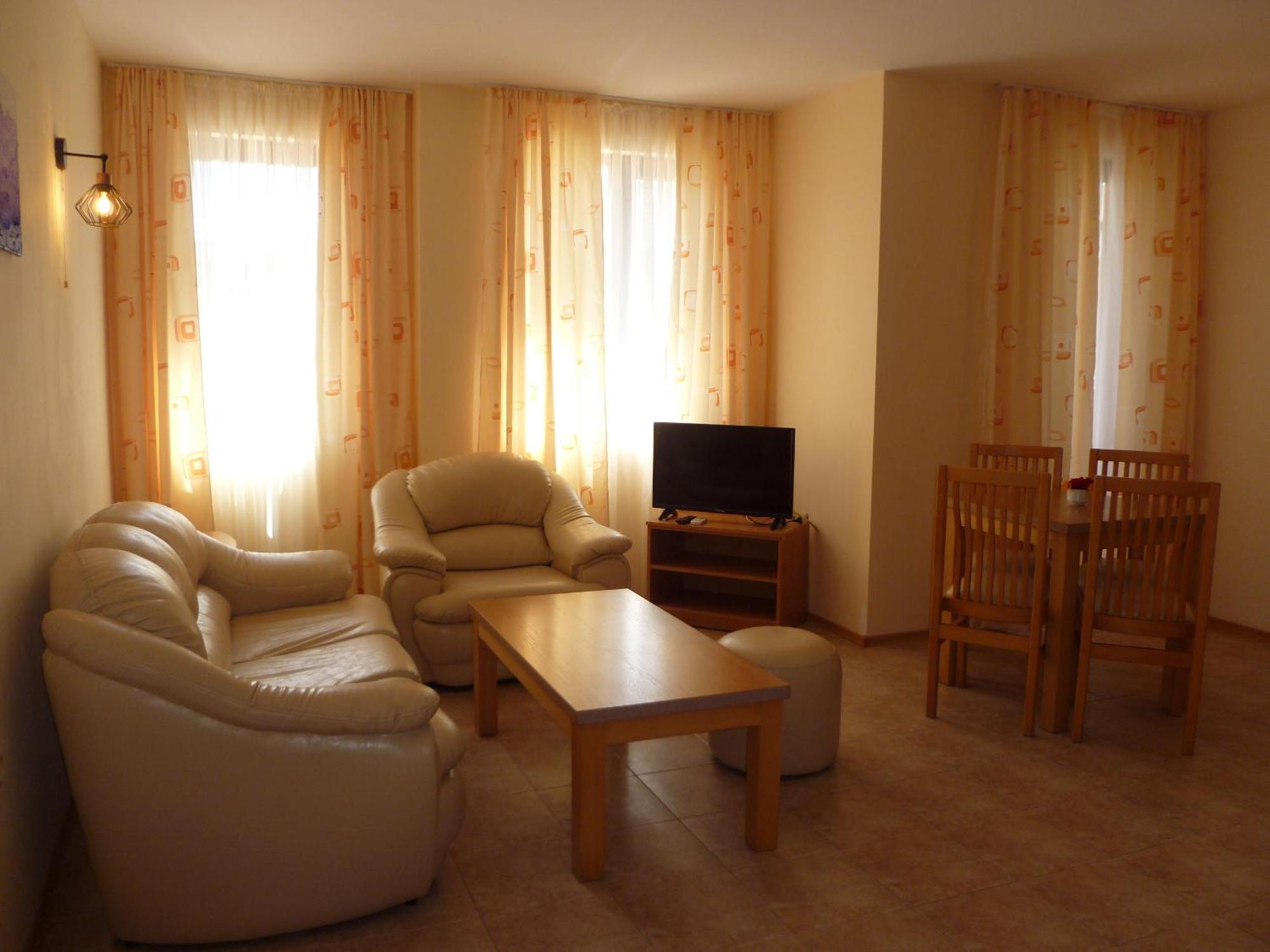 Aparthotel Rose Village